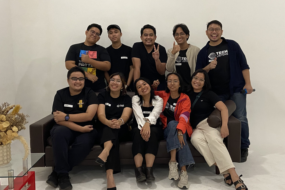 Group photo with Symphers 1
